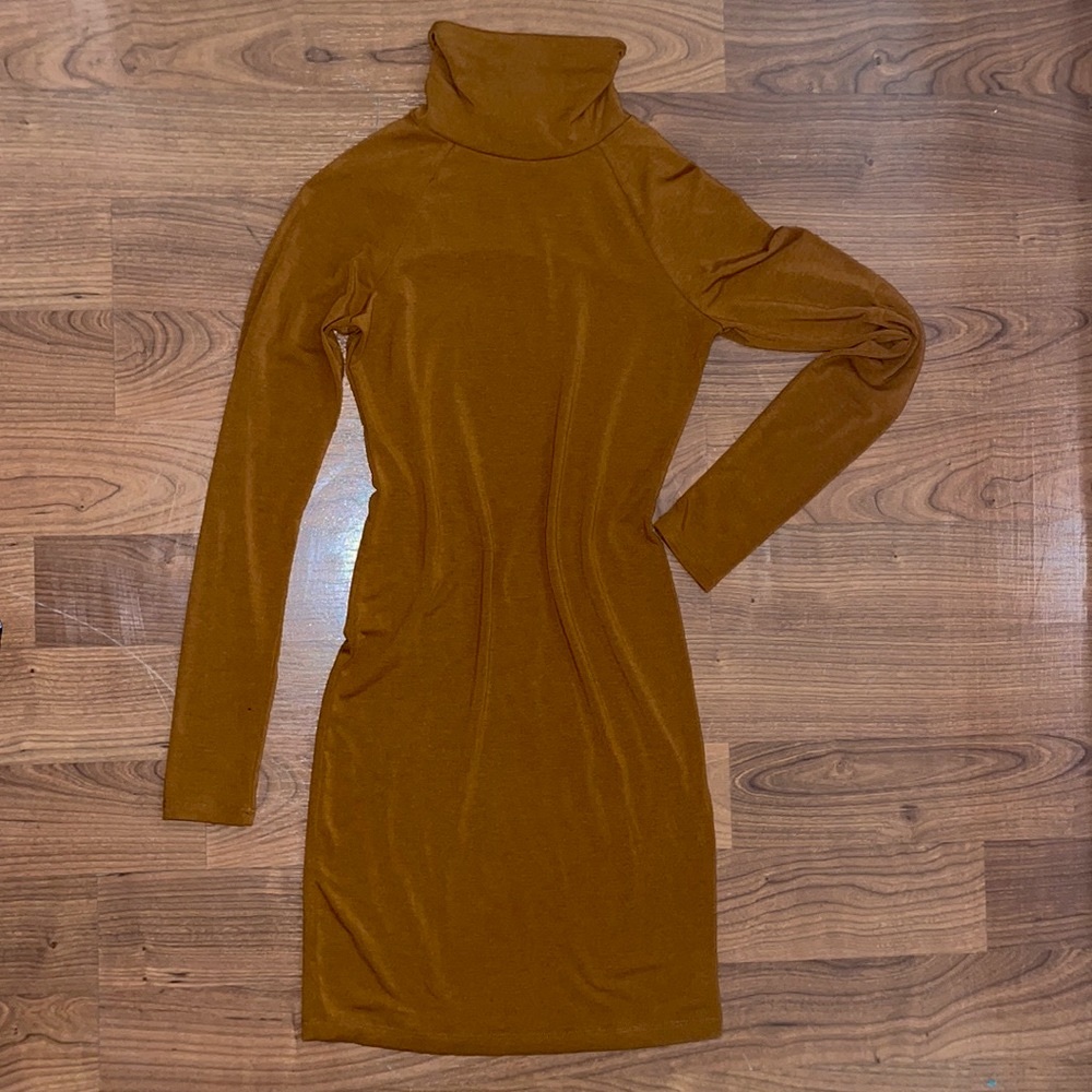 Long long sleeve dress